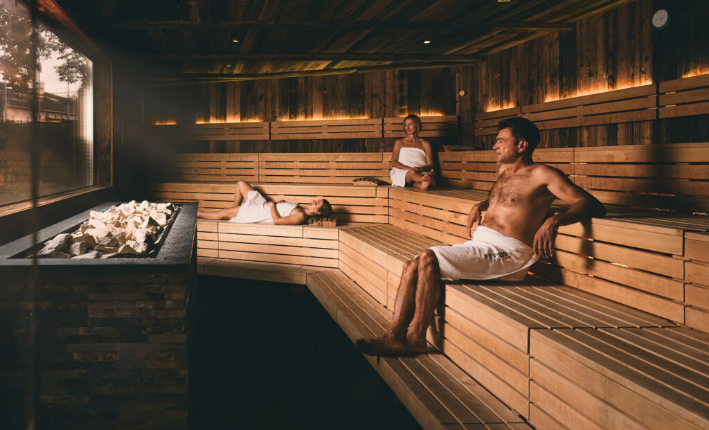 Finnische Sauna Wellness – FIT PLUS Landshut