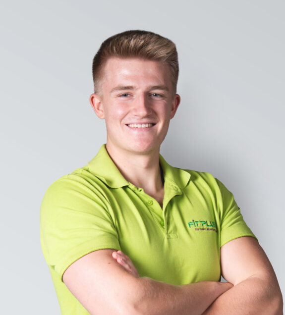 Simon, Personal Trainer – FIT PLUS Landshut
